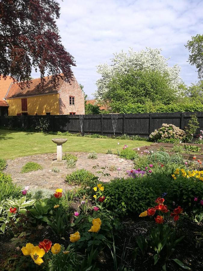 Bed and Breakfast Kjobing Manor Ærøskøbing Exteriér fotografie