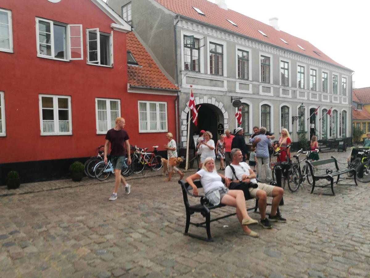 Bed and Breakfast Kjobing Manor Ærøskøbing Exteriér fotografie